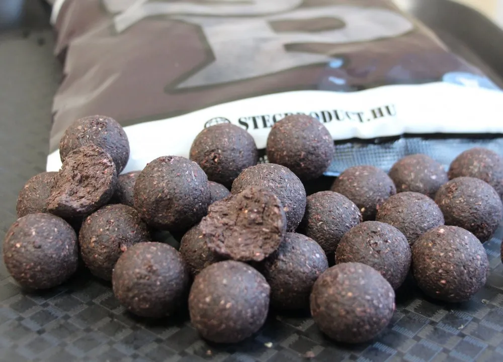 SNECI - Horgász webshop és horgászbolt - Stég Product Soluble 24mm Chocolate&Liver 1kg Etető Bojli
